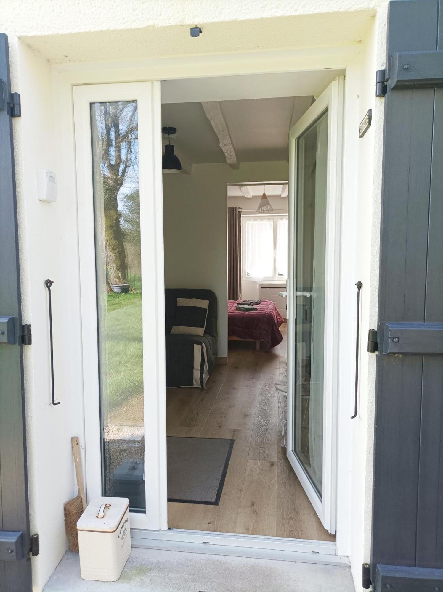 Le Tigite B&B: Private Terrace & Multi-Room Retreat Allaire Exterior photo