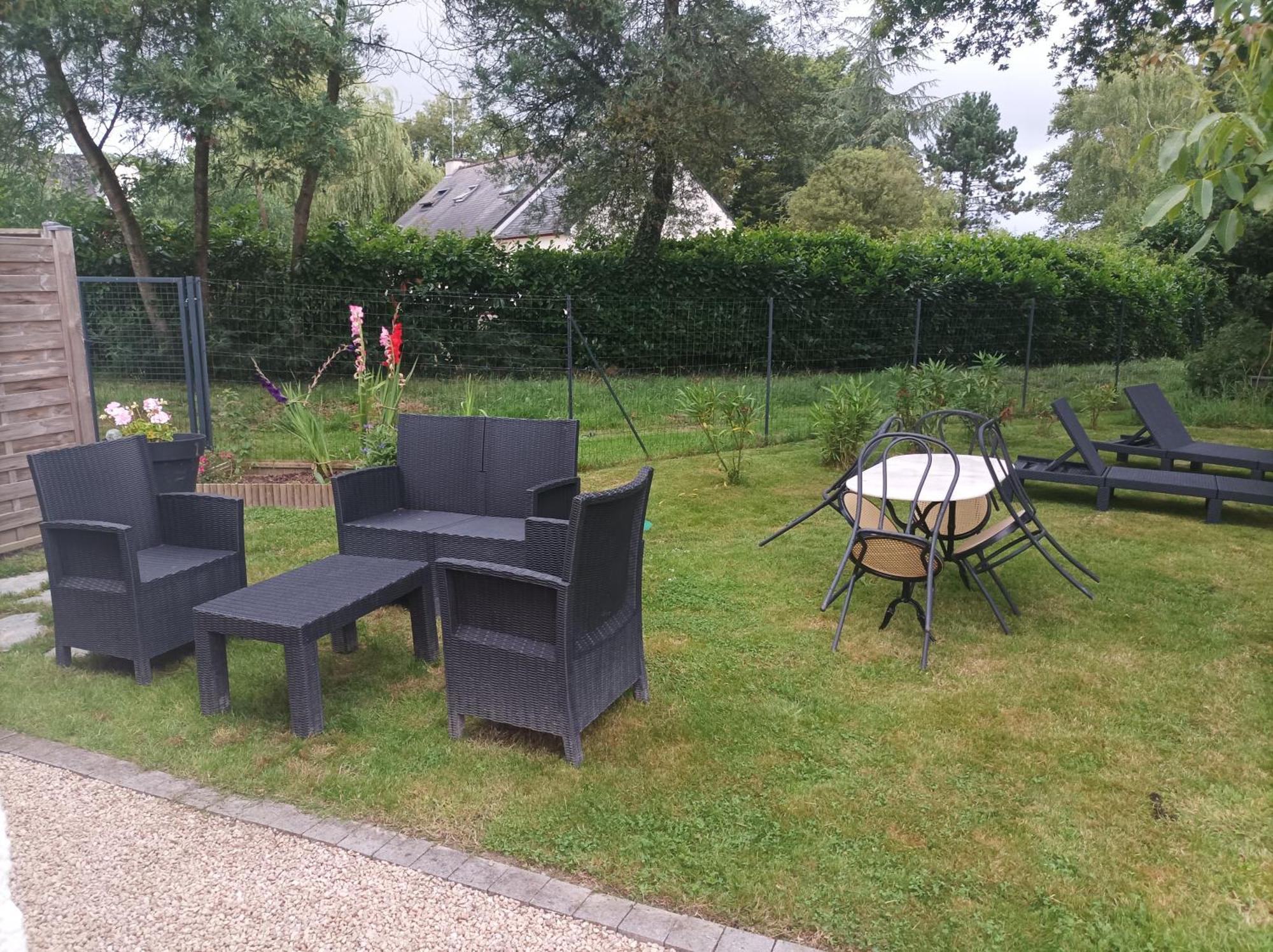 Le Tigite B&B: Private Terrace & Multi-Room Retreat Allaire Exterior photo